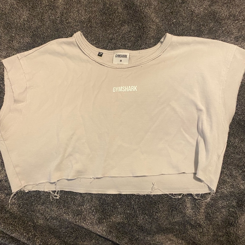 Gymshark legacy crop top